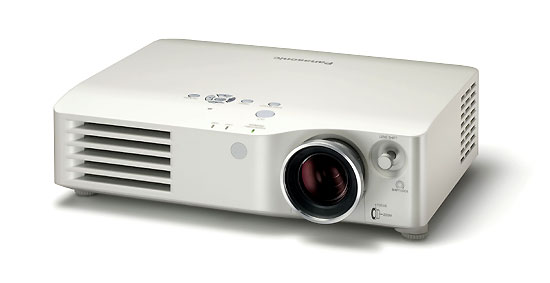 photo-videoprojecteur-PANASONIC-PT-AX200E